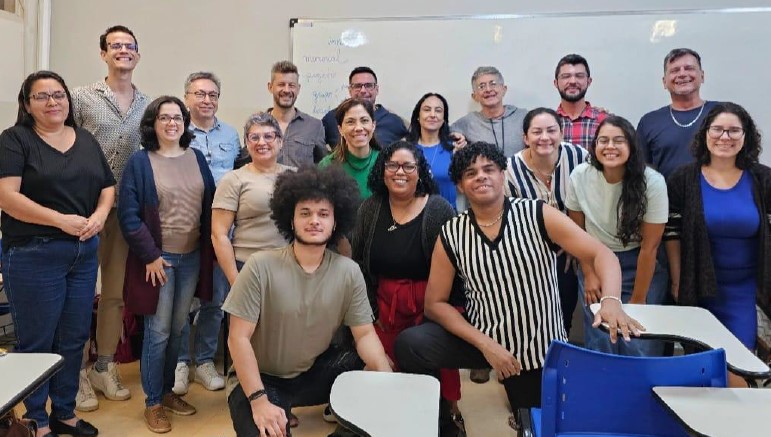 registro fotográfico da equipe e de participantes - 12 de julho de 2025